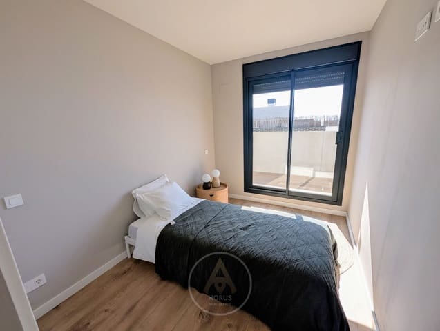 3 soveværelse Penthouse til salg i Montgat med swimmingpool garage - € 650.000 (Ref: 9713465)