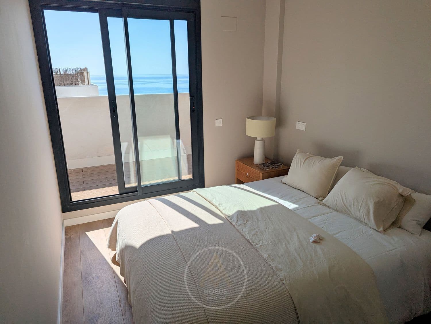 3 soveværelse Penthouse til salg i Montgat med swimmingpool garage - € 650.000 (Ref: 9713465)