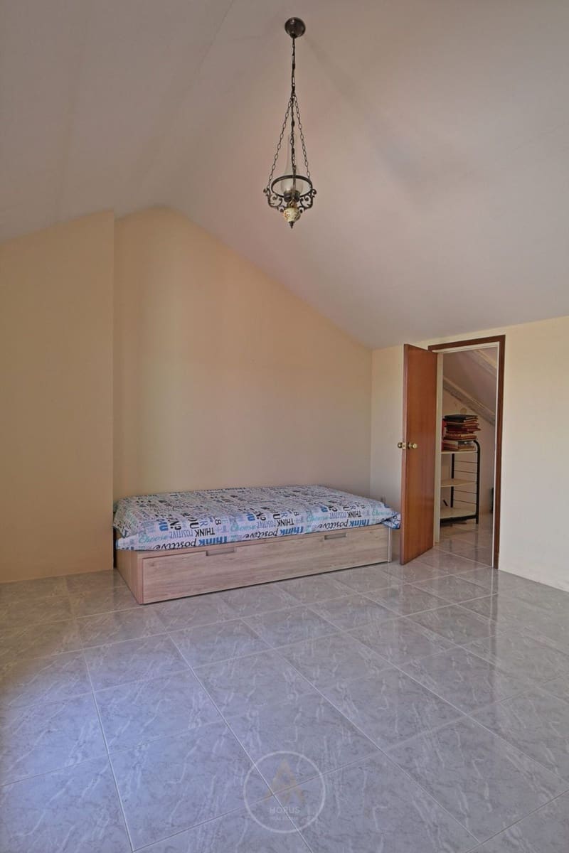 5 bedroom Townhouse for sale in Arenys de Mar with pool garage - € 460,000 (Ref: 9713466)