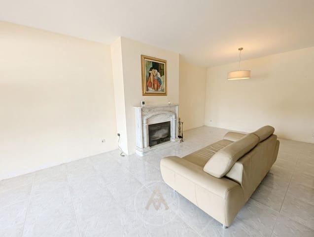 5 bedroom Townhouse for sale in Arenys de Mar with pool garage - € 460,000 (Ref: 9713466)