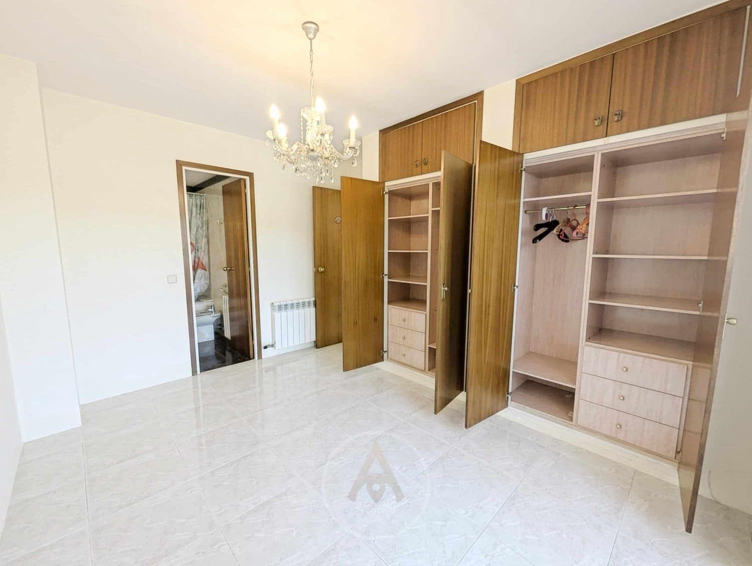 5 bedroom Townhouse for sale in Arenys de Mar with pool garage - € 460,000 (Ref: 9713466)