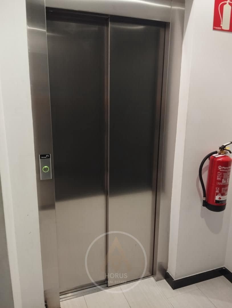 2 Zimmer Wohnung zu verkaufen in El Masnou mit Pool Garage - 590.000 € (Ref: 9713859)