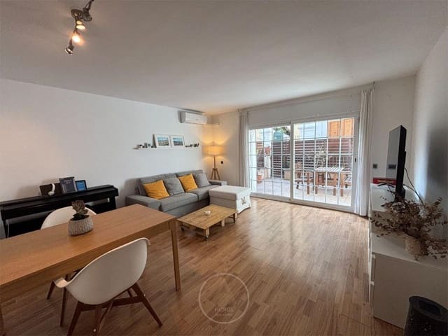 3 soveværelse Penthouse til salg i Sant Pol de Mar - € 295.000 (Ref: 9713860)