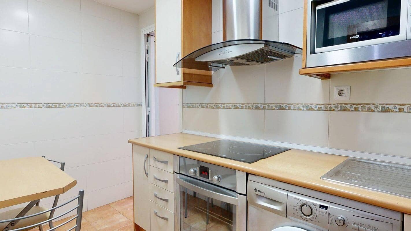 4 makuuhuone Asunto myytävänä paikassa Zaragoza kaupunki - 185 000 € (Ref: 9645705)