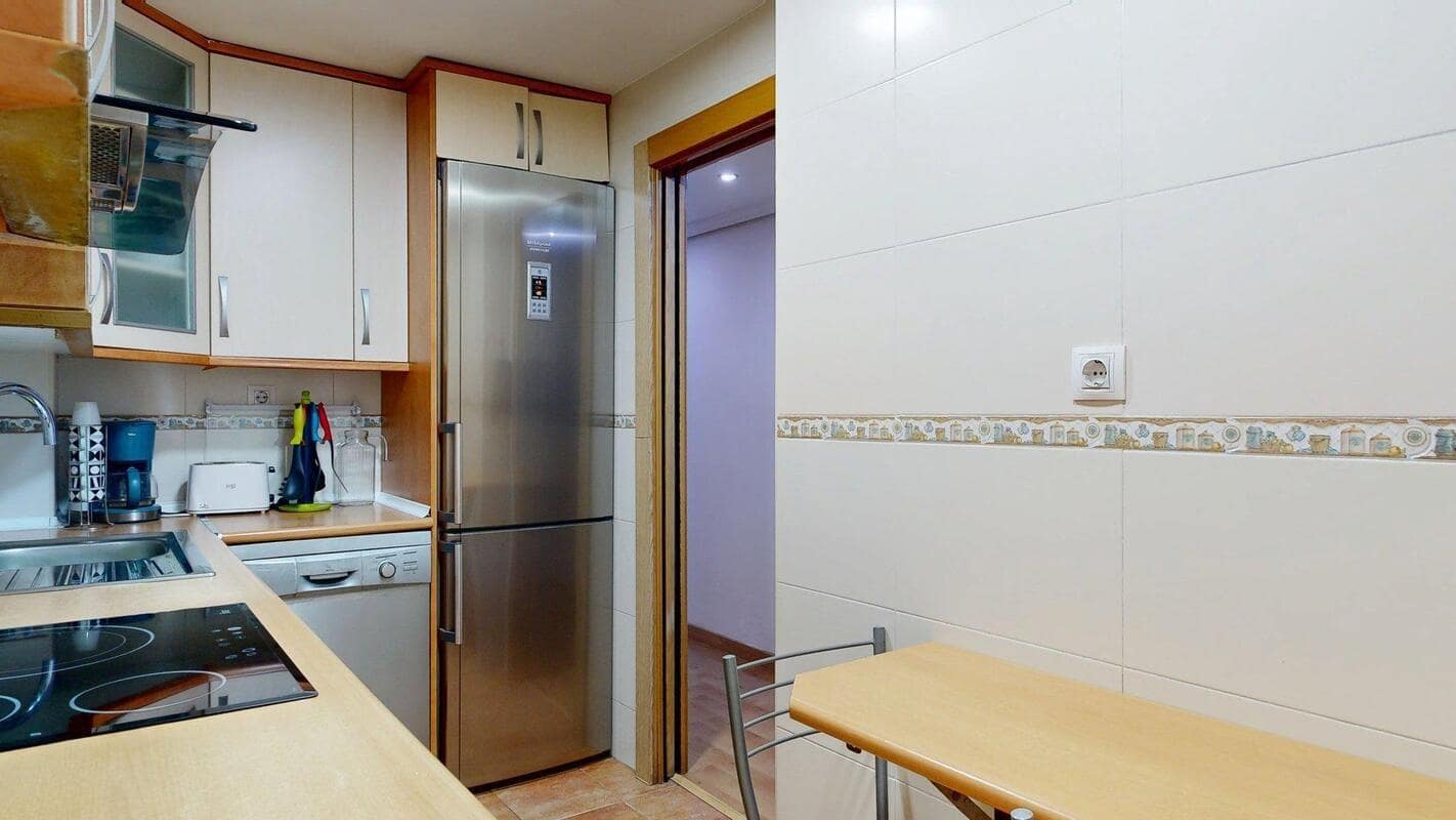 4 makuuhuone Asunto myytävänä paikassa Zaragoza kaupunki - 185 000 € (Ref: 9645705)