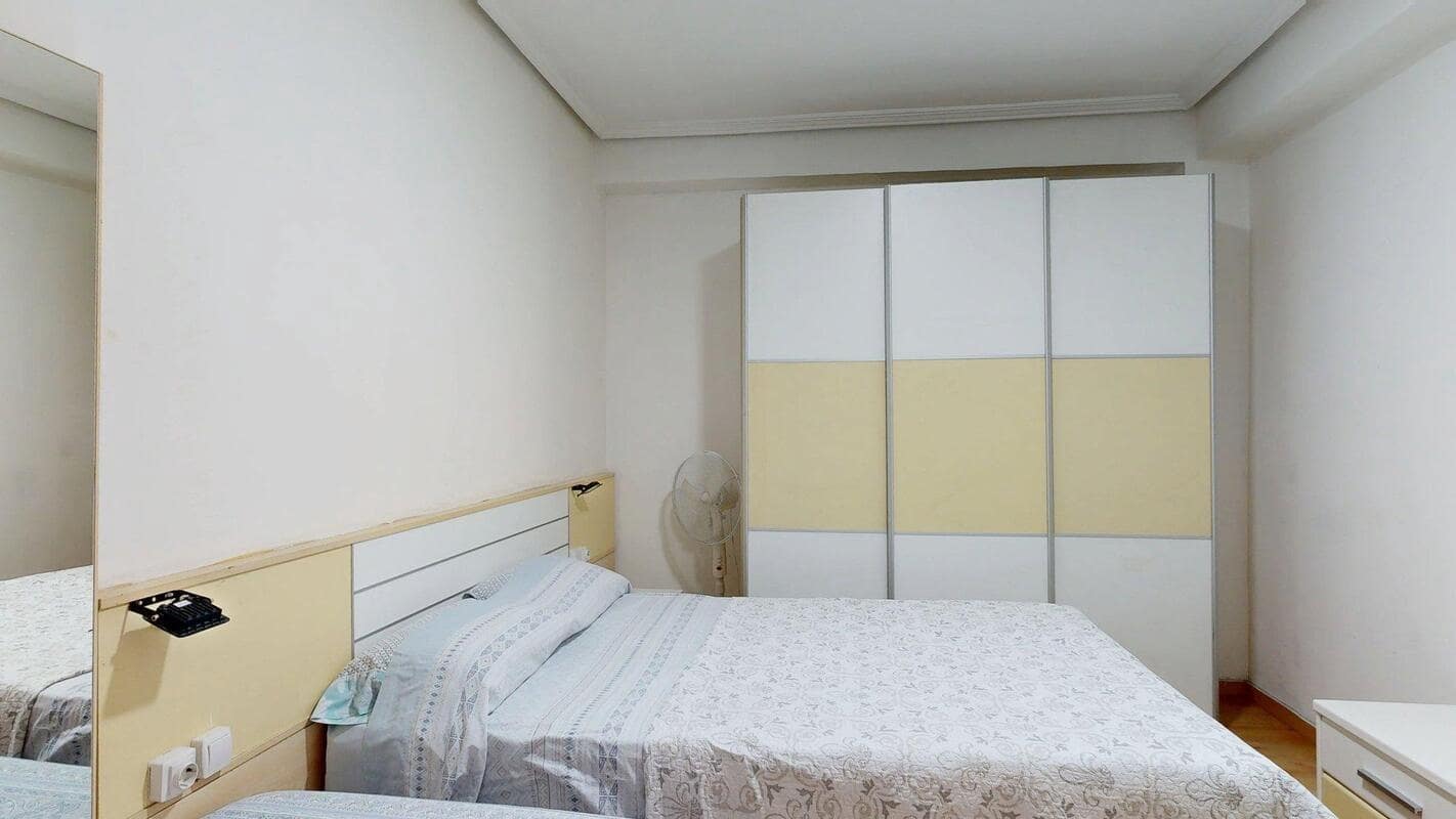 4 makuuhuone Asunto myytävänä paikassa Zaragoza kaupunki - 185 000 € (Ref: 9645705)