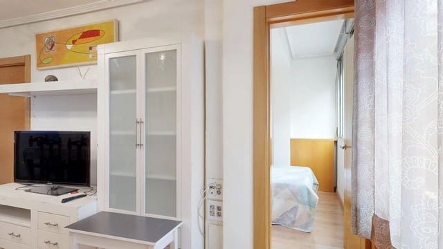 4 makuuhuone Asunto myytävänä paikassa Zaragoza kaupunki - 185 000 € (Ref: 9645705)