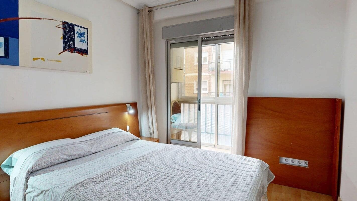 4 makuuhuone Asunto myytävänä paikassa Zaragoza kaupunki - 185 000 € (Ref: 9645705)