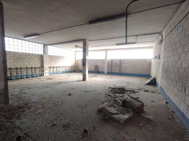 Azienda in vendita in Saragozza città - 500.000 € (Rif: 9645706)