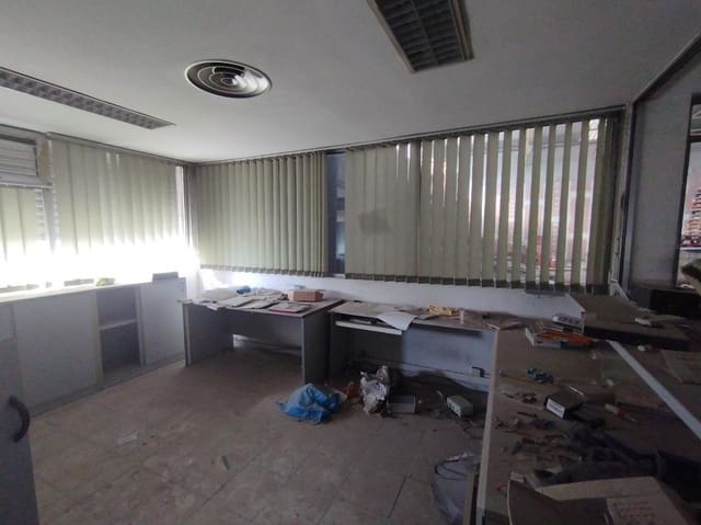 Azienda in vendita in Saragozza città - 500.000 € (Rif: 9645706)