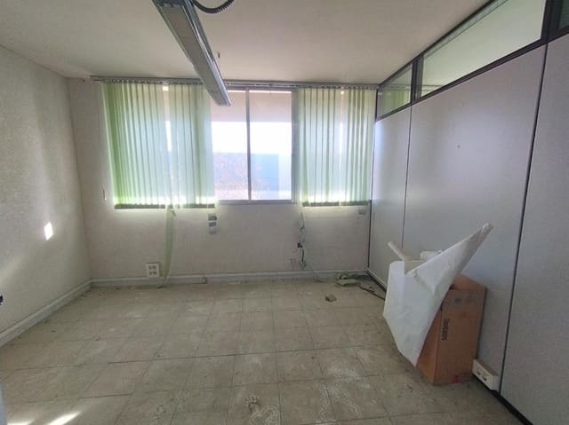 Azienda in vendita in Saragozza città - 500.000 € (Rif: 9645706)