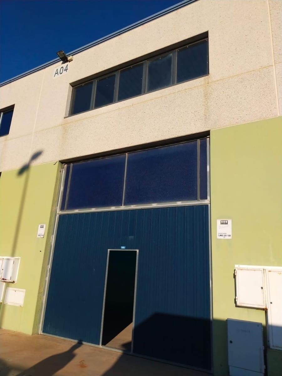 Business for sale in Zaragoza city - € 59,000 (Ref: 9645710)