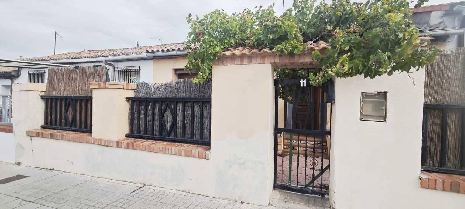 3 sypialnia Willa na sprzedaż w Calatayud - 99 000 € (Ref: 9645712)