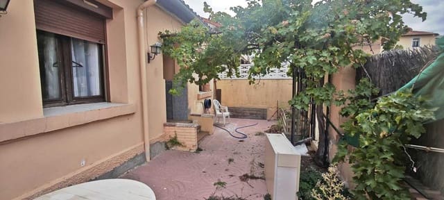 3 sypialnia Willa na sprzedaż w Calatayud - 99 000 € (Ref: 9645712)