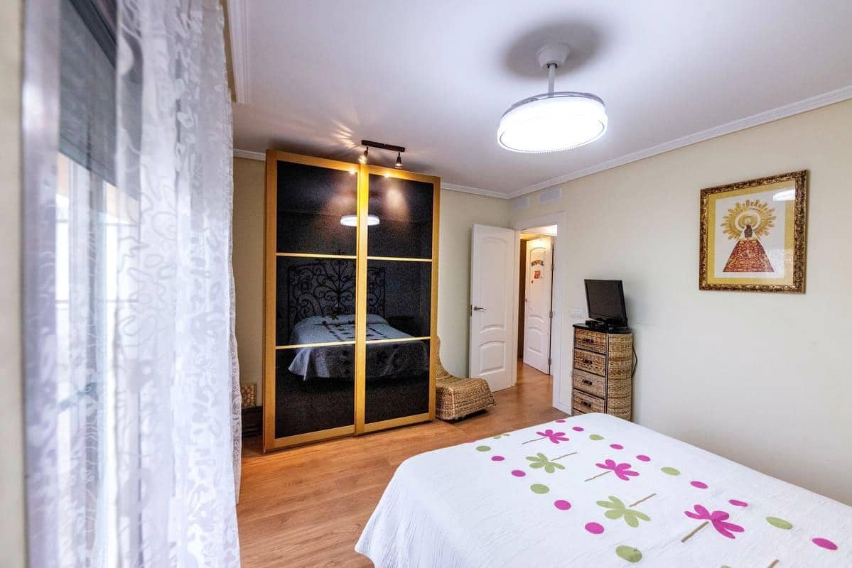 5 sypialnia Dom szeregowy na sprzedaż w Calatayud z garażem - 450 000 € (Ref: 9645713)