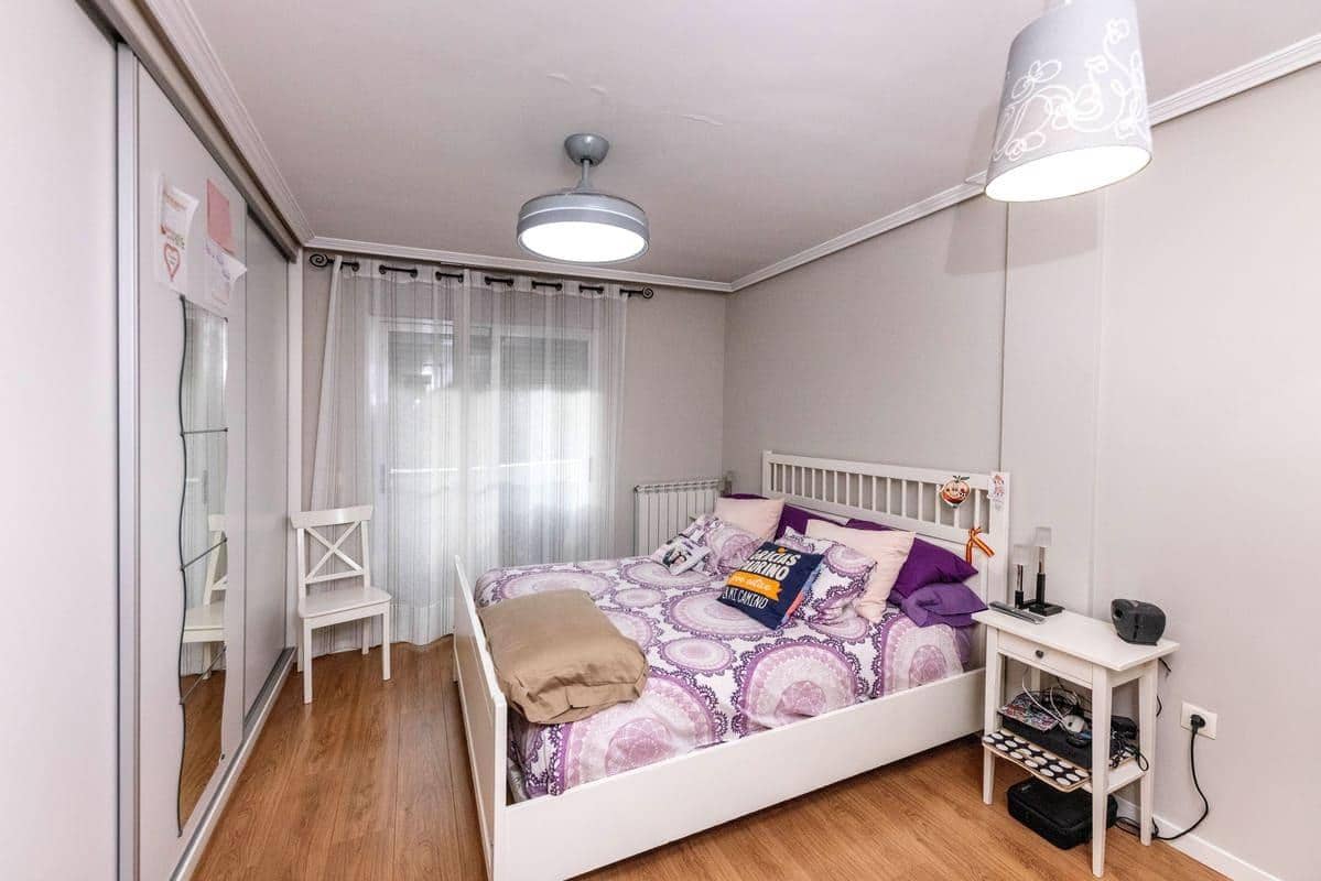 5 sypialnia Dom szeregowy na sprzedaż w Calatayud z garażem - 450 000 € (Ref: 9645713)