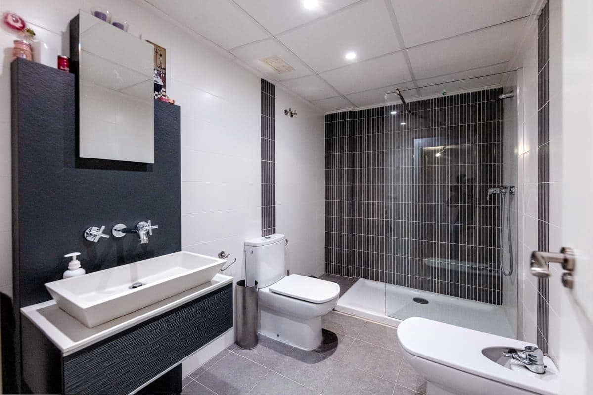 5 sypialnia Dom szeregowy na sprzedaż w Calatayud z garażem - 450 000 € (Ref: 9645713)