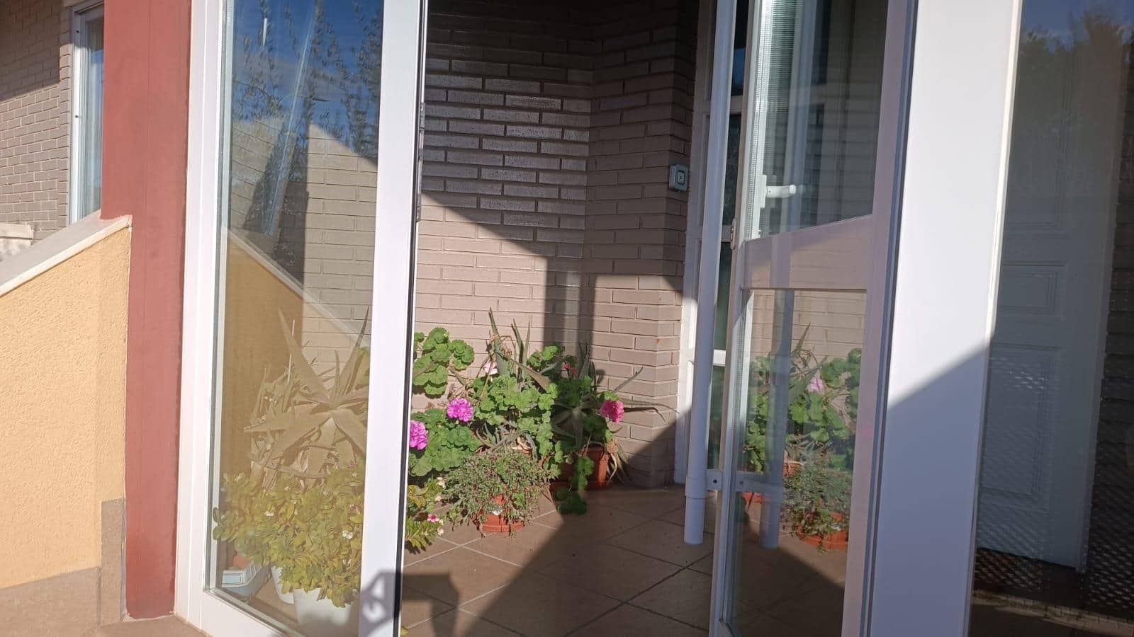 5 sypialnia Dom szeregowy na sprzedaż w Calatayud z garażem - 450 000 € (Ref: 9645713)