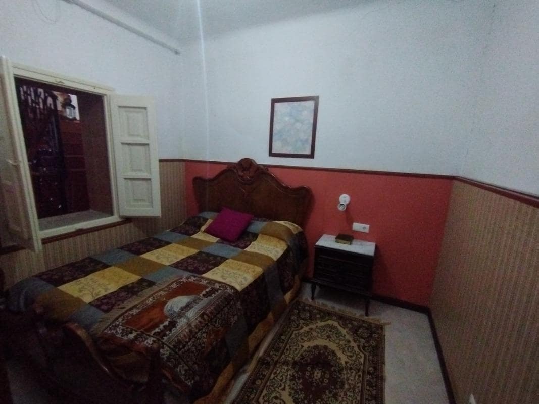 3 slaapkamer Villa te koop in Gelsa met garage - € 115.000 (Ref: 9645716)