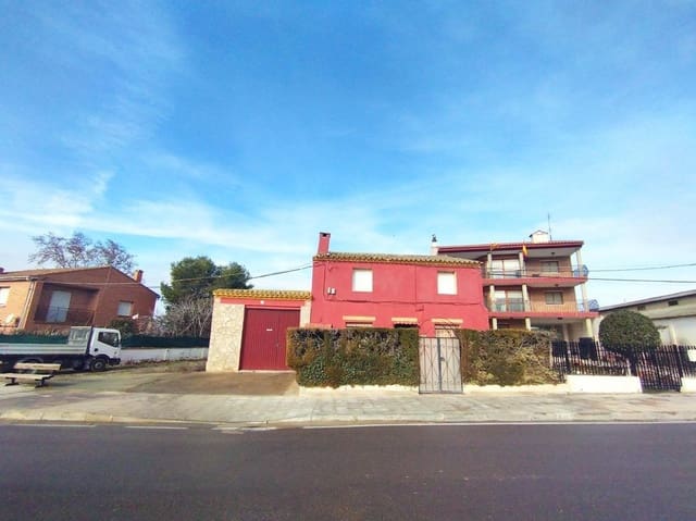 3 soverom Villa til salgs i Gelsa med garasje - € 115 000 (Ref: 9645716)