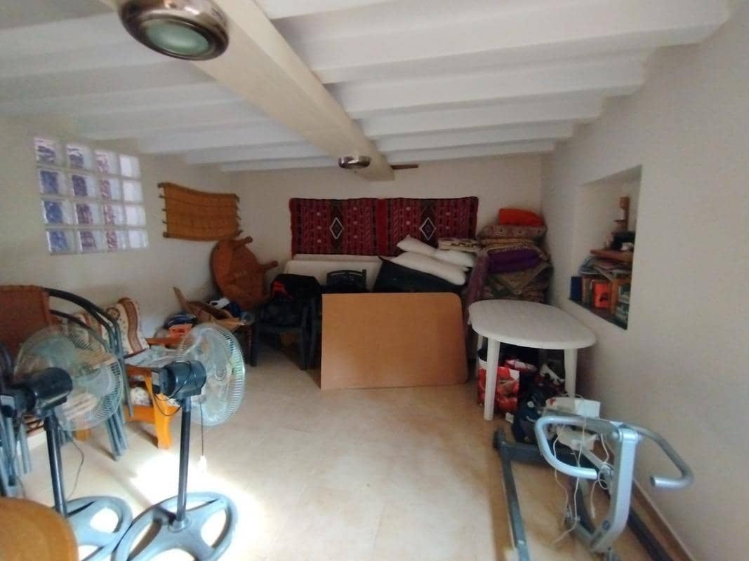 3 slaapkamer Villa te koop in Gelsa met garage - € 115.000 (Ref: 9645716)