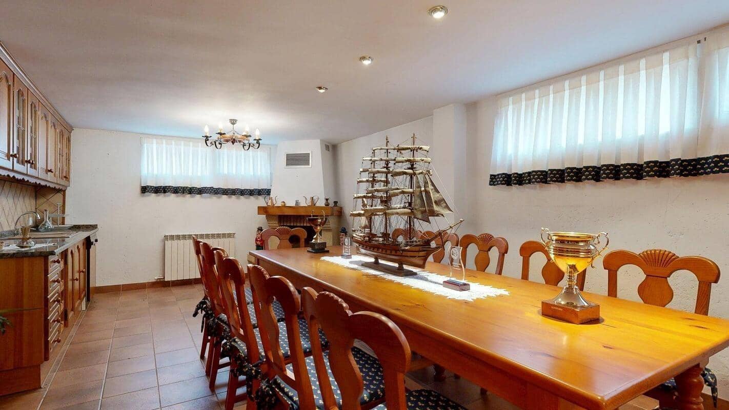 3 sypialnia Willa na sprzedaż w Calatayud z basenem - 370 000 € (Ref: 9645718)