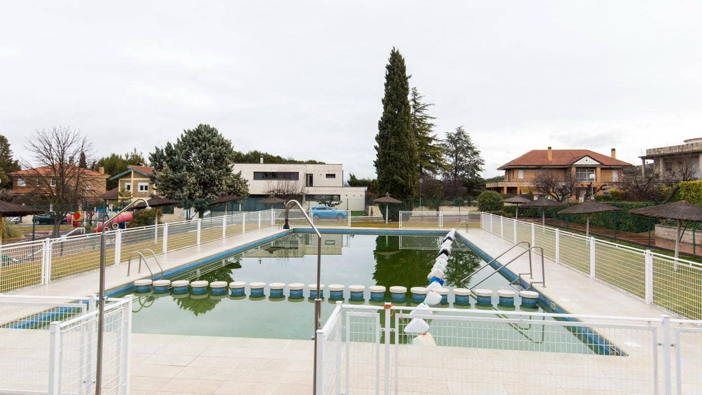 3 sypialnia Willa na sprzedaż w Calatayud z basenem - 370 000 € (Ref: 9645718)