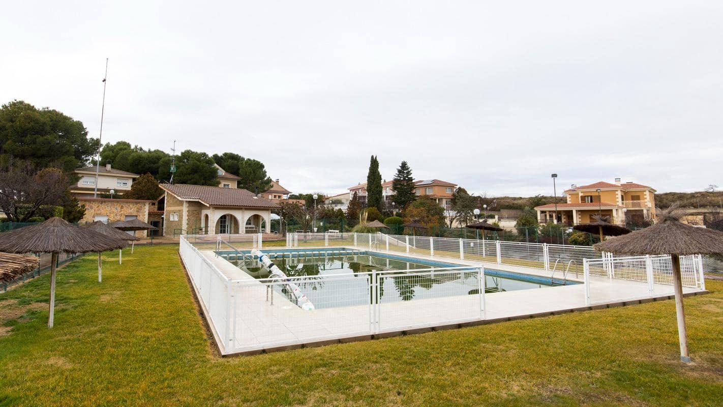 3 sypialnia Willa na sprzedaż w Calatayud z basenem - 370 000 € (Ref: 9645718)