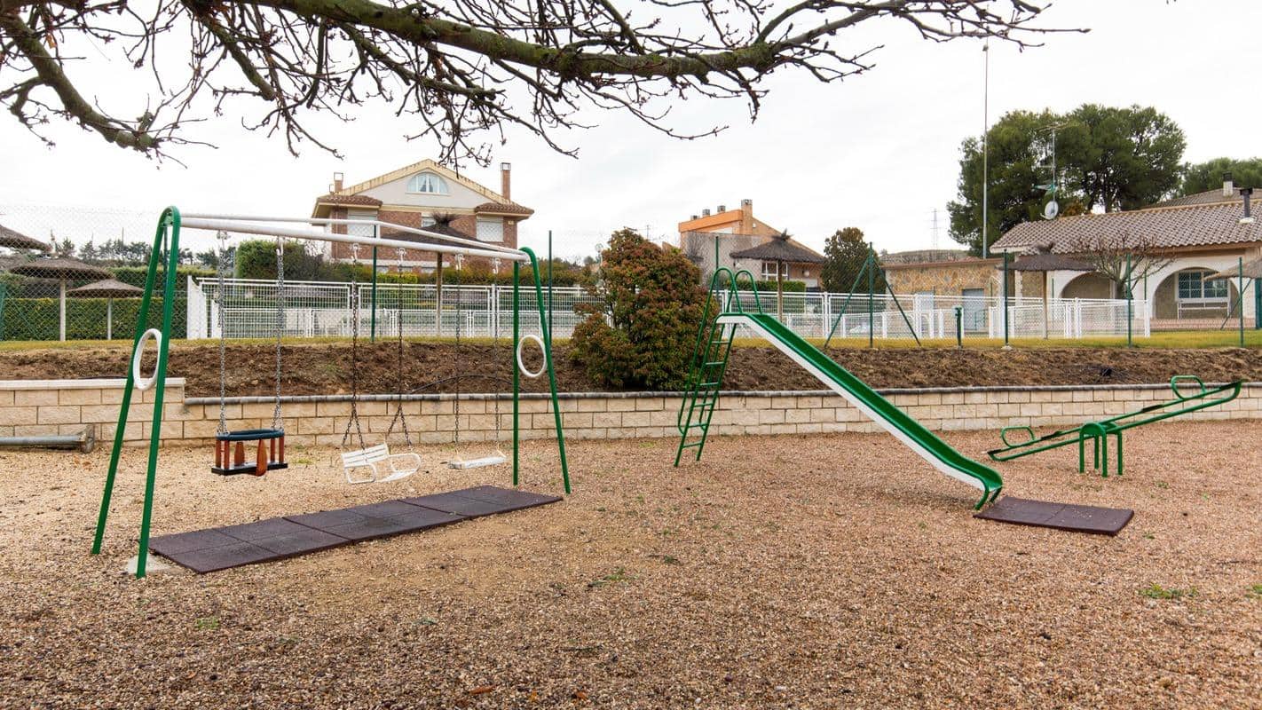 3 sypialnia Willa na sprzedaż w Calatayud z basenem - 370 000 € (Ref: 9645718)