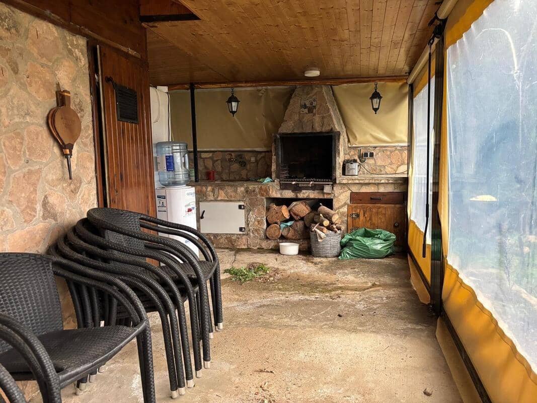 1 slaapkamer Villa te koop in Muel met zwembad - € 149.000 (Ref: 9645720)