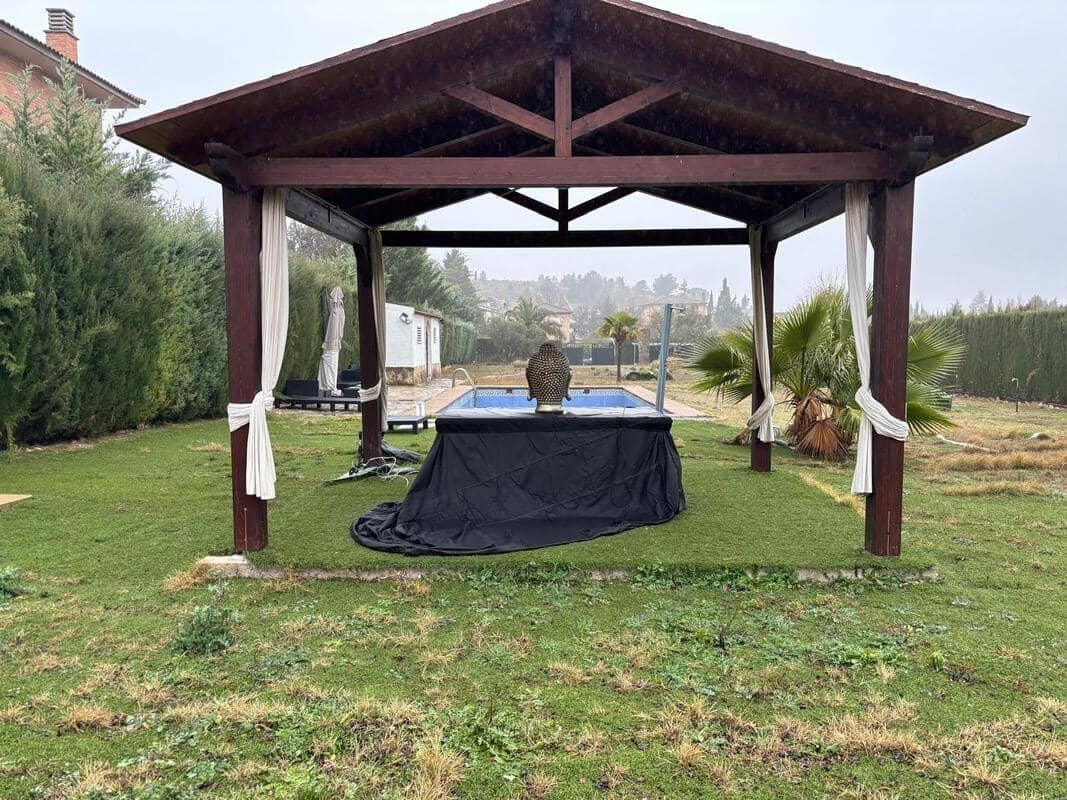 1 slaapkamer Villa te koop in Muel met zwembad - € 149.000 (Ref: 9645720)