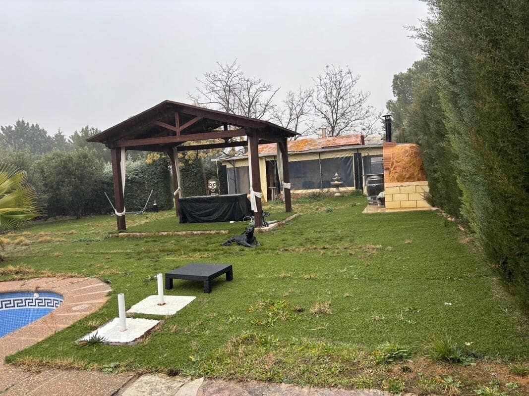 1 slaapkamer Villa te koop in Muel met zwembad - € 149.000 (Ref: 9645720)