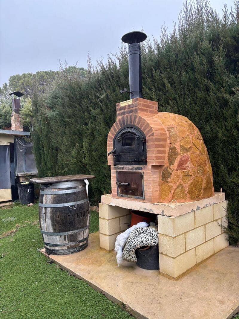 1 slaapkamer Villa te koop in Muel met zwembad - € 149.000 (Ref: 9645720)