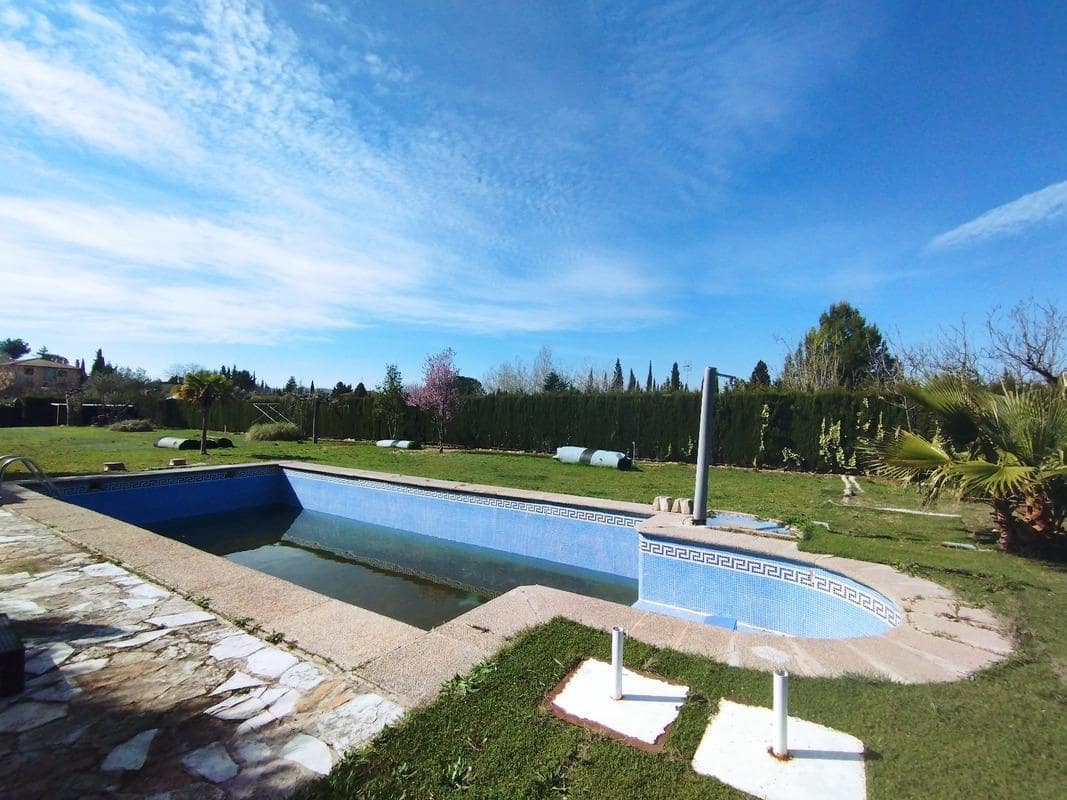1 bedroom Villa for sale in Muel with pool - € 149,000 (Ref: 9645720)