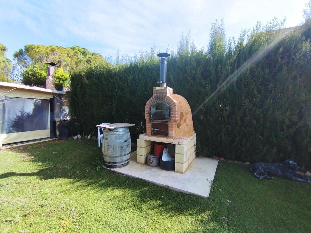 1 bedroom Villa for sale in Muel with pool - € 149,000 (Ref: 9645720)