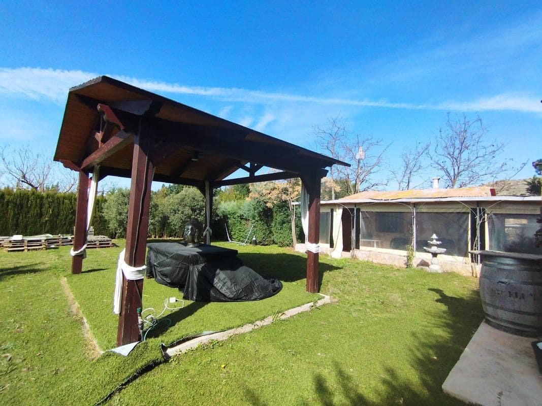 1 bedroom Villa for sale in Muel with pool - € 149,000 (Ref: 9645720)