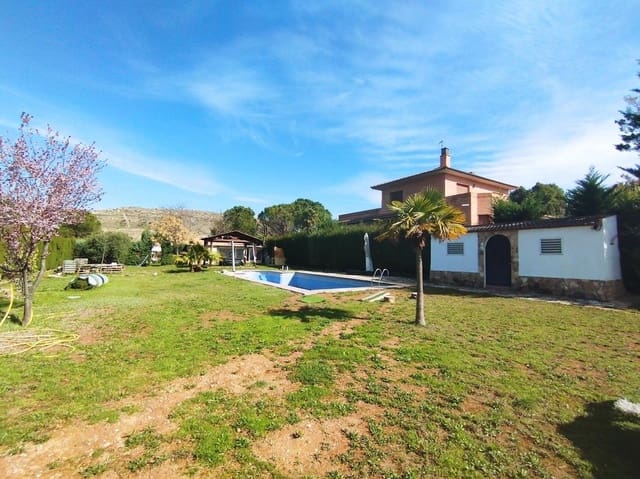 1 Zimmer Villa zu verkaufen in Muel mit Pool - 149.000 € (Ref: 9645720)