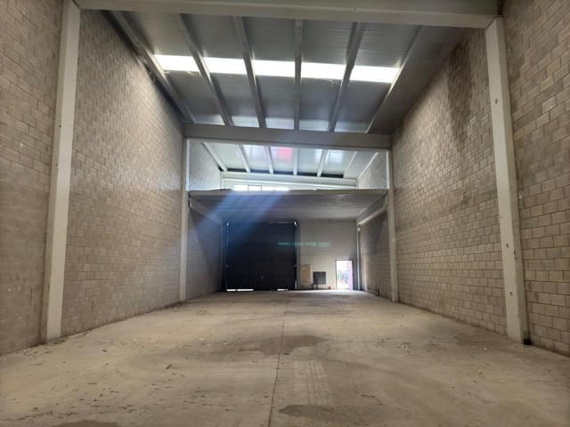 Bedrijf te koop in Cuarte de Huerva - € 121.800 (Ref: 9645723)