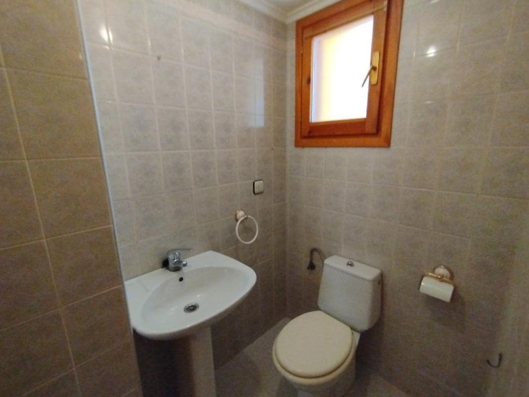 3 sypialnia Dom szeregowy do wynajęcia w Miasto Saragossa z garażem - 1 200 € (Ref: 9645724)