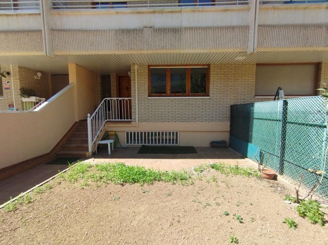 3 sypialnia Dom szeregowy do wynajęcia w Miasto Saragossa z garażem - 1 200 € (Ref: 9645724)