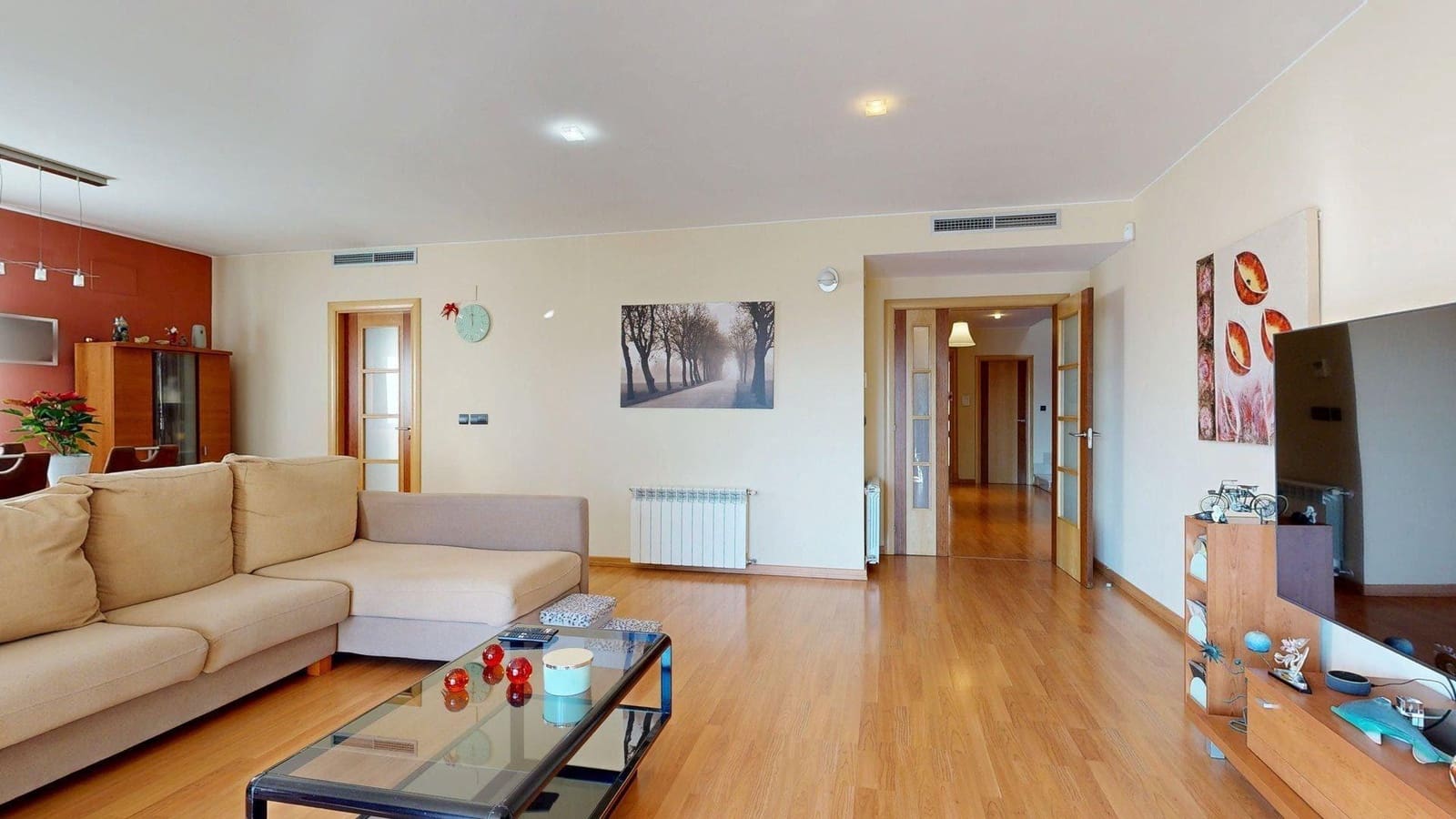 Chalet de 5 habitaciones en Nuez de Ebro en venta con piscina garaje - 360.000 € (Ref: 9645726)