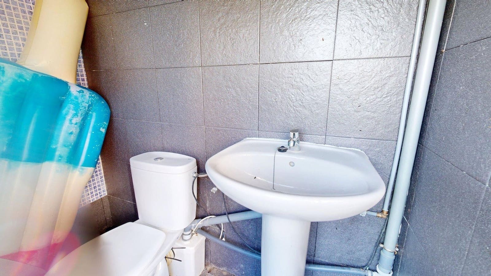 Chalet de 5 habitaciones en Nuez de Ebro en venta con piscina garaje - 360.000 € (Ref: 9645726)