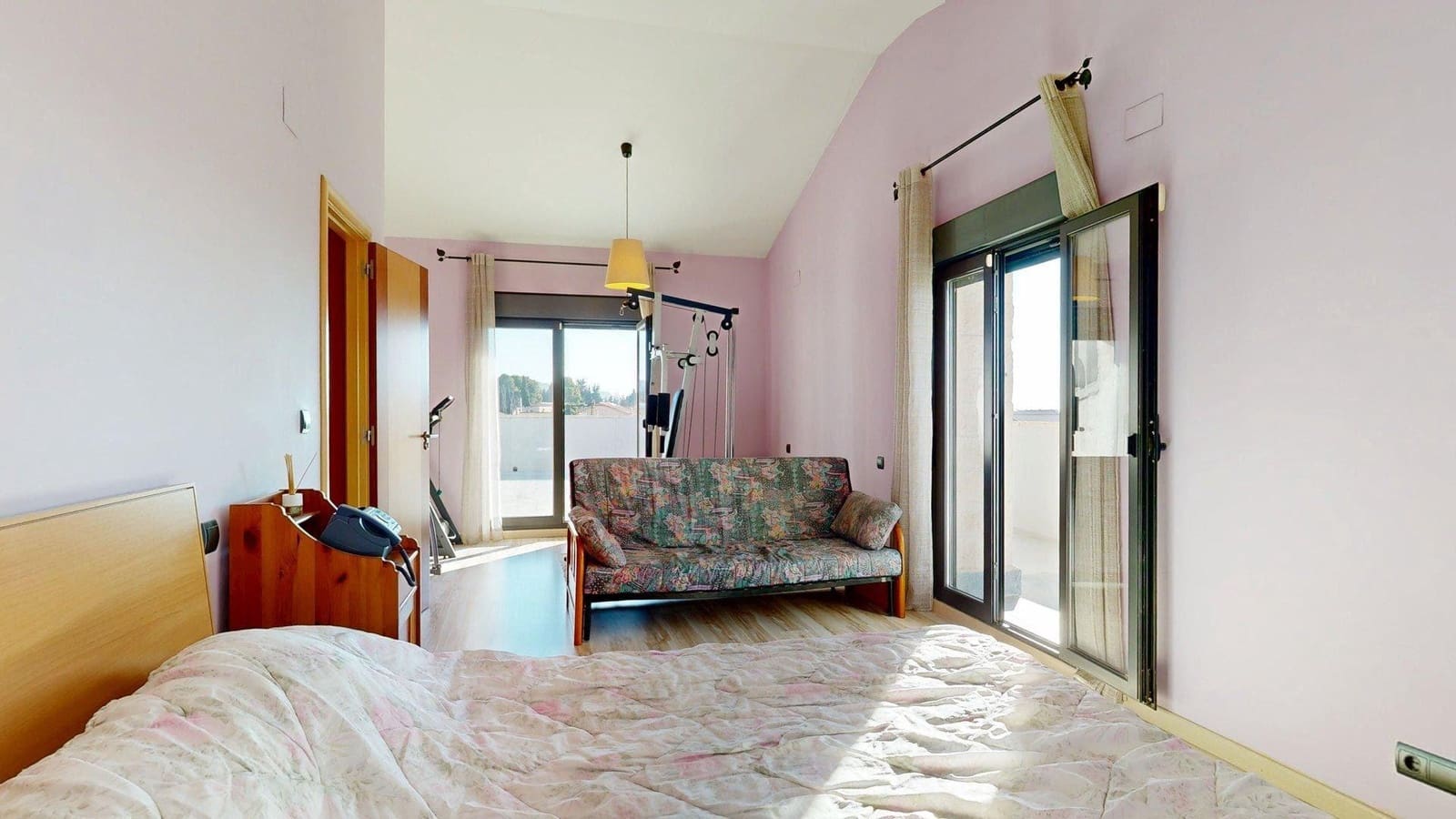 Chalet de 5 habitaciones en Nuez de Ebro en venta con piscina garaje - 360.000 € (Ref: 9645726)