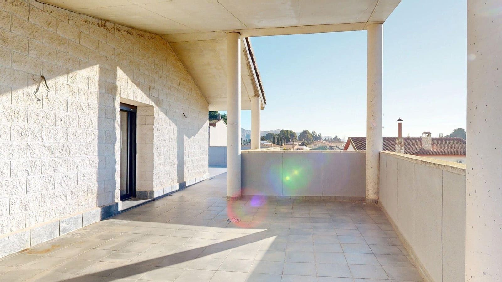 Chalet de 5 habitaciones en Nuez de Ebro en venta con piscina garaje - 360.000 € (Ref: 9645726)