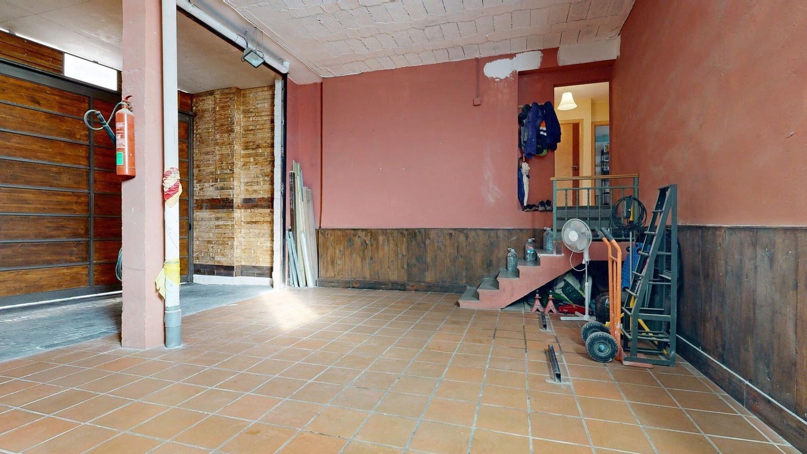 Chalet de 5 habitaciones en Nuez de Ebro en venta con piscina garaje - 360.000 € (Ref: 9645726)