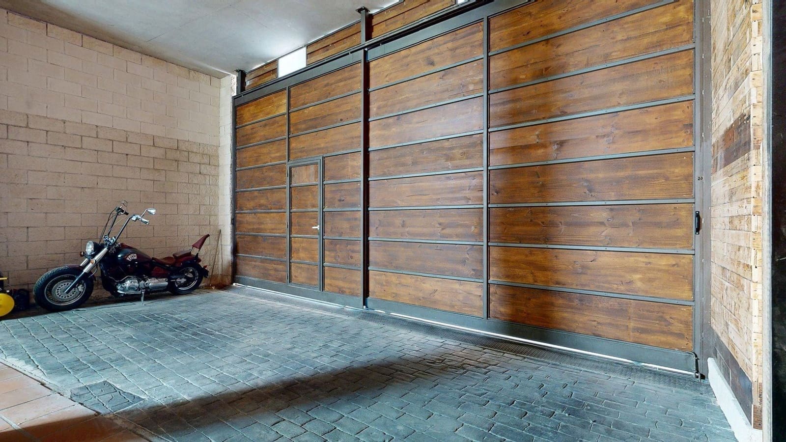 Chalet de 5 habitaciones en Nuez de Ebro en venta con piscina garaje - 360.000 € (Ref: 9645726)