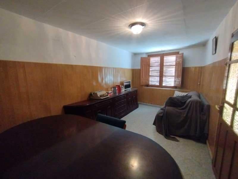 Chalet de 4 habitaciones en Azaila en venta con garaje - 45.000 € (Ref: 9645731)