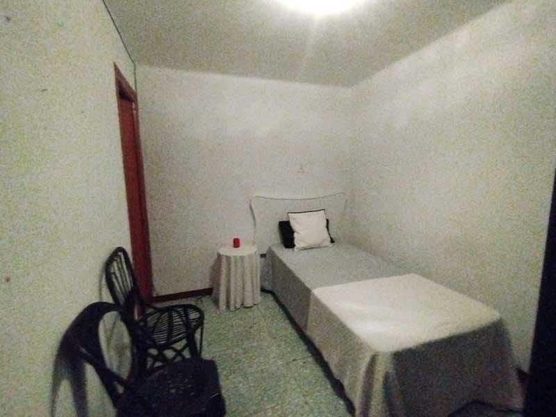 Chalet de 4 habitaciones en Azaila en venta con garaje - 45.000 € (Ref: 9645731)