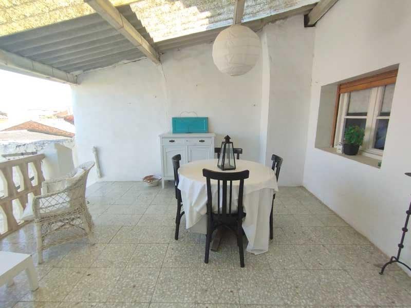 Chalet de 4 habitaciones en Azaila en venta con garaje - 45.000 € (Ref: 9645731)