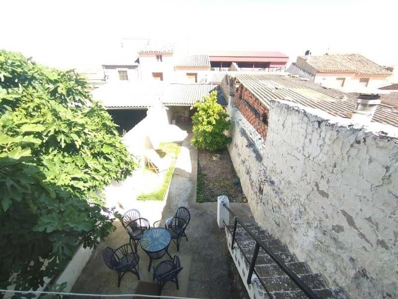 Chalet de 4 habitaciones en Azaila en venta con garaje - 45.000 € (Ref: 9645731)